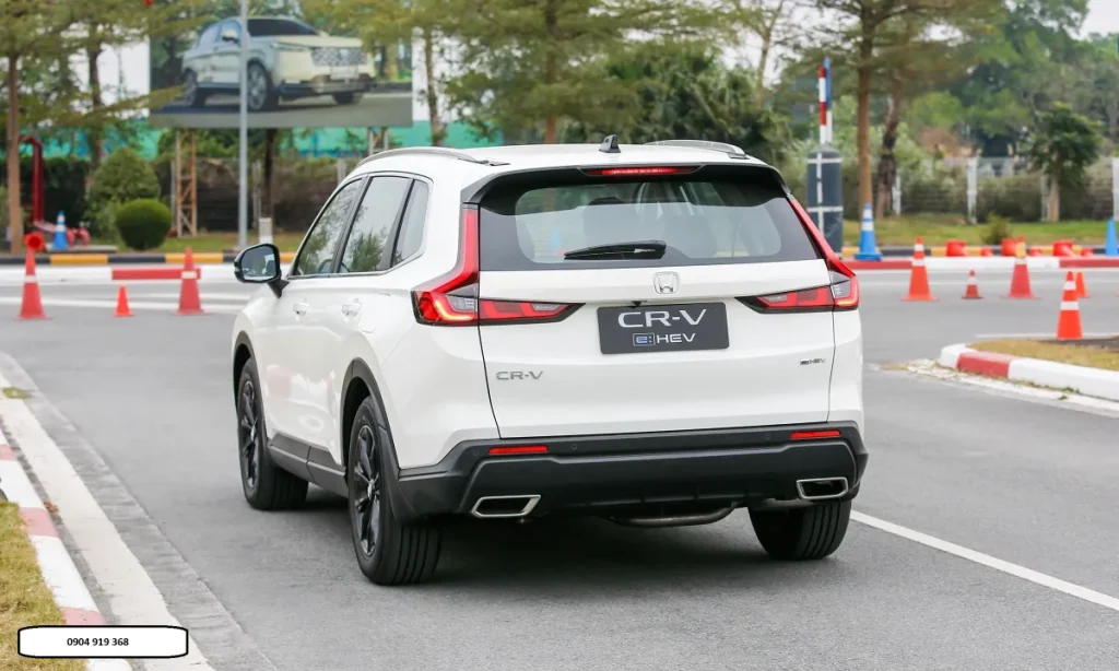 Đuôi xe CR-V e:HEV L 2026