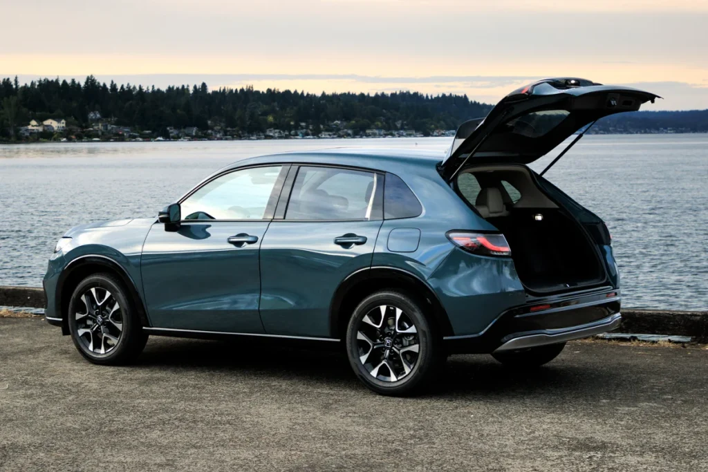 Cốp xe Honda HR-V 2026 rộng rãi